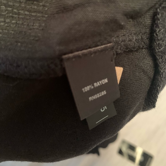 Express Sequin top - Picture 6 of 7